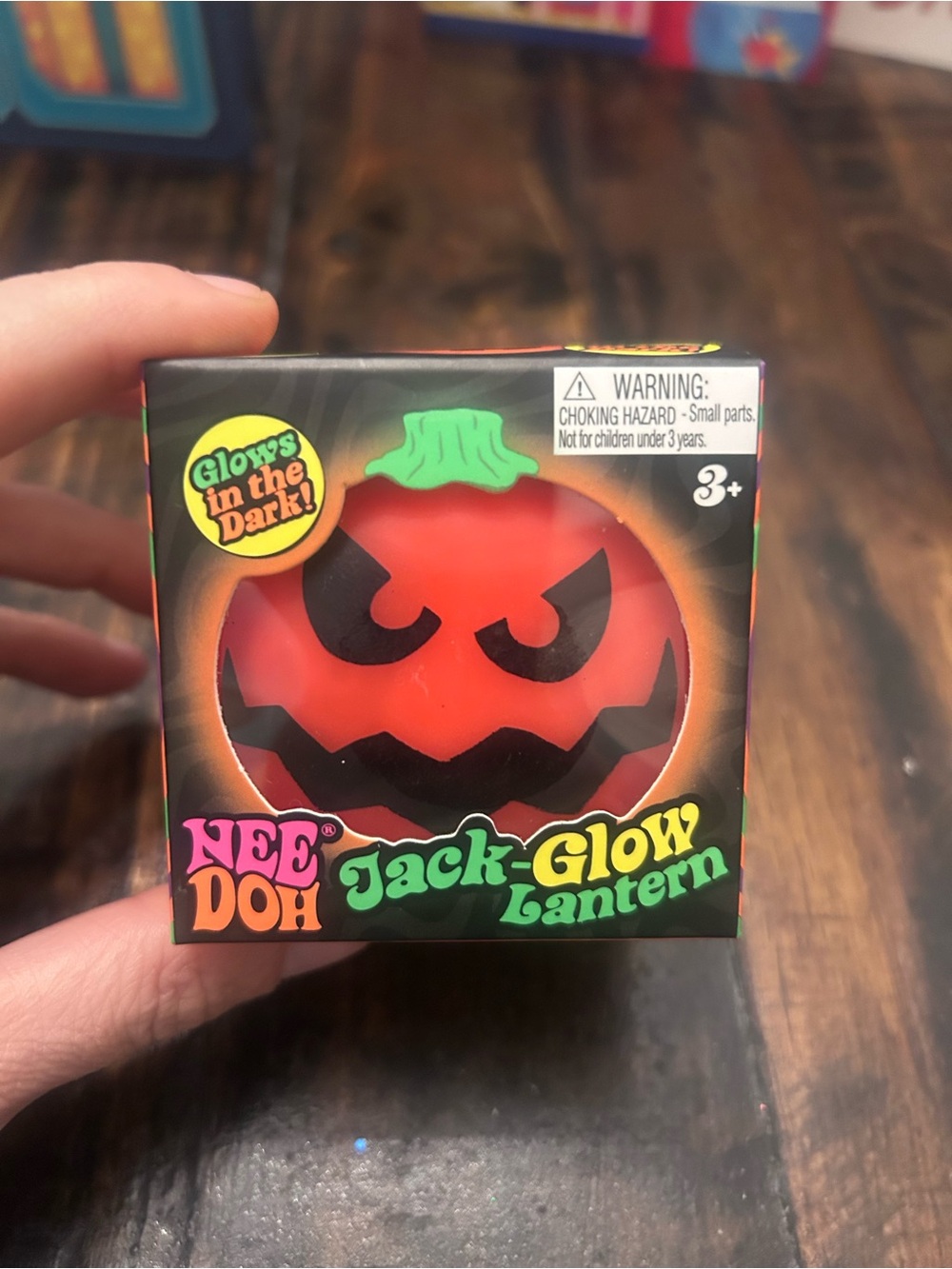 Needoh Orange Jack-O'-Lantern Kids Glow-In-The-Dark Pumpkin Squishy NWT - Picture 2 of 7